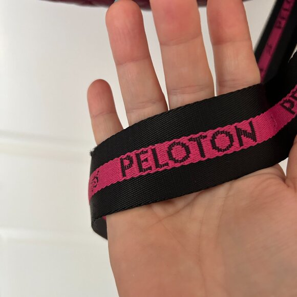 Oliver Thomas Peloton Colab Kitchen Sink Bag - Picture 6 of 7